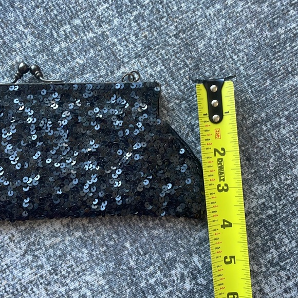 Vintage Newport News sequins black evening bag EUC - Picture 6 of 6